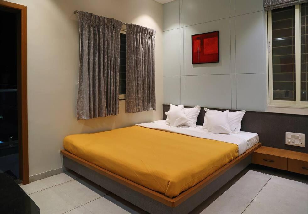 'Sumadhu Homes - 201 ' โกลฮาปูร์ ภายนอก รูปภาพ